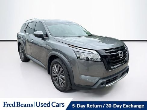 Used 2023 Nissan Pathfinder SL w/ SL Premium Package AWD/4WD image 1