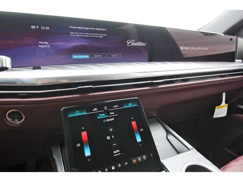 New 2026 Cadillac Escalade Sport w/ Touring Package AWD/4WD image 17