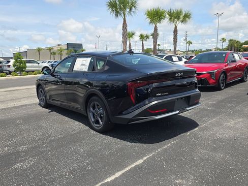 New 2026 Kia K4 FWD image 6