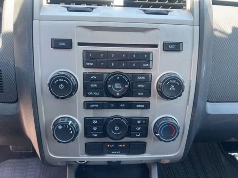 Used 2012 Ford Escape XLT FWD image 24