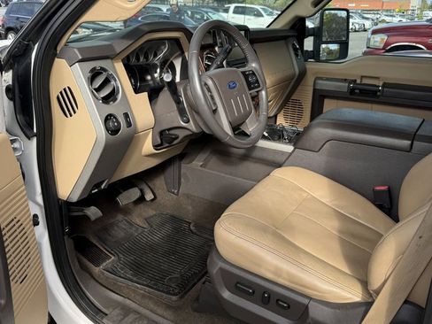 Used 2016 Ford F350 Lariat w/ Lariat Ultimate Package AWD/4WD image 3