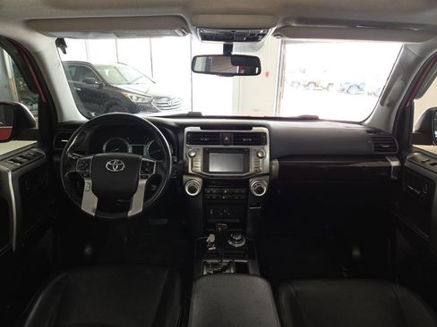 Used 2014 Toyota 4Runner Limited AWD/4WD image 23
