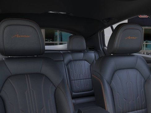 New 2026 Buick Envista Avenir image 24
