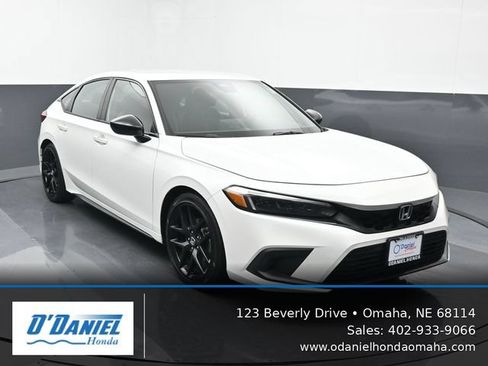 Used 2023 Honda Civic Sport image 8