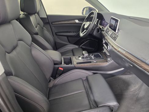 Used 2018 Audi Q5 Prestige AWD/4WD image 46