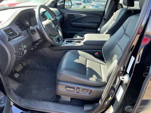 Used 2024 Honda Passport EX-L image 2