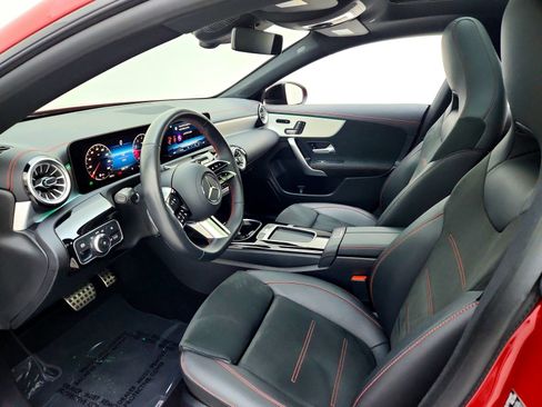 Certified 2025 Mercedes-Benz CLA 250 image 11