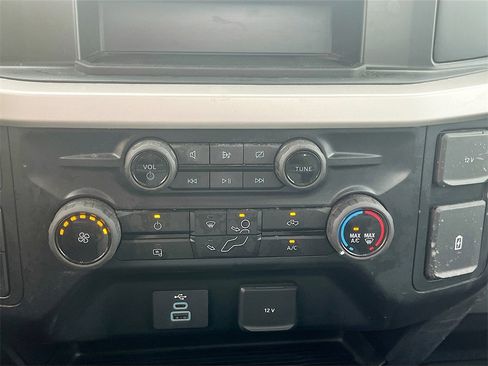 Used 2024 Ford F250 XL w/ Snow Plow Prep Package image 15