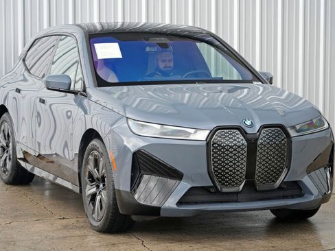 Used 2024 BMW iX xDrive50 w/ Sport Package image 56