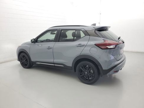 Used 2024 Nissan Kicks SR FWD image 7
