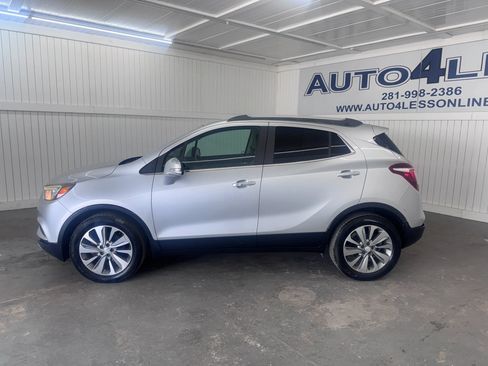 Used 2017 Buick Encore Preferred FWD image 8
