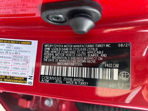 Used 2021 Toyota C-HR Limited image 26