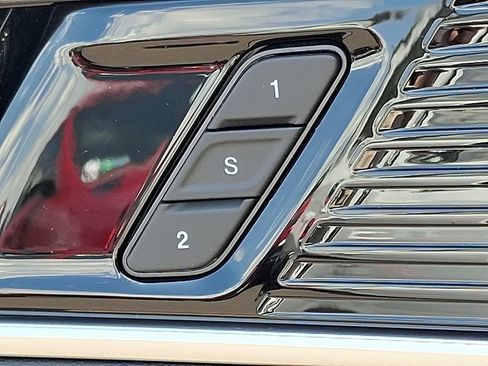New 2026 Jeep Grand Wagoneer 4WD image 21