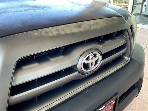 Used 2010 Toyota Tacoma 2WD Regular Cab image 26