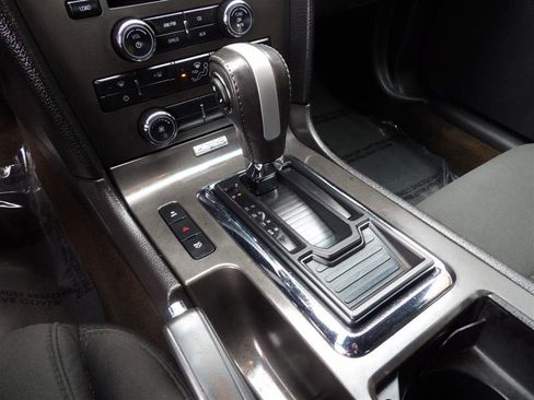 Used 2013 Ford Mustang Coupe image 13