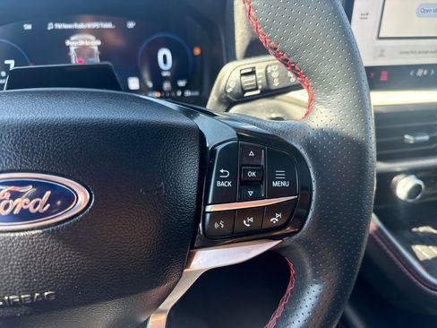 Used 2025 Ford Explorer ST-Line w/ Premium Package AWD/4WD image 30