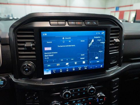 Used 2022 Ford F150 XLT w/ Equipment Group 302A High image 40