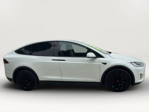 Used 2019 Tesla Model X Standard Range Sport Utility 4 image 18