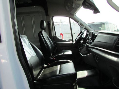 Used 2024 Ford Transit 250 250 3dr LWB Medium Roof Cargo image 14