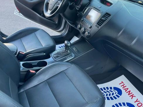 Used 2016 Kia Forte EX w/ EX Premium Package image 8