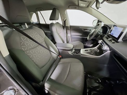 Certified 2025 Toyota RAV4 XLE image 25