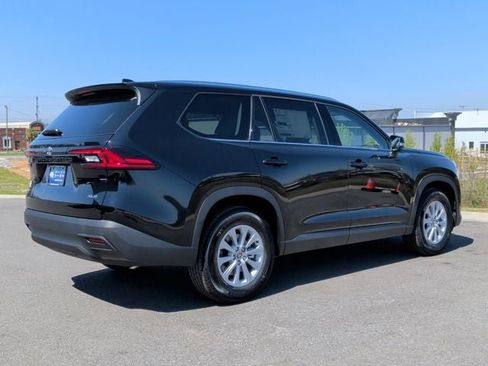 New 2026 Toyota Grand Highlander XLE image 5