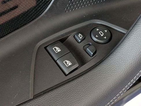 New 2026 BMW M2 CS RWD image 12