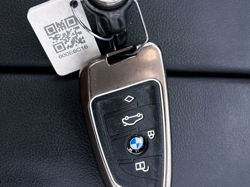 Used 2020 BMW X5 sDrive40i w/ M Sport Package RWD image 31