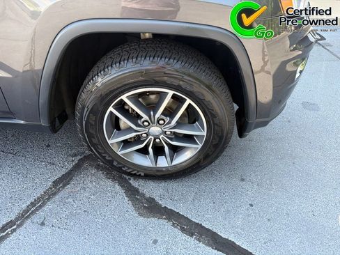 Certified 2017 Jeep Grand Cherokee Limited w/ Trailer Tow Group IV RWD image 20