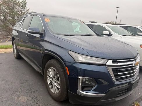Used 2023 Chevrolet Traverse LT w/ LPO, Floor Liner Package AWD/4WD image 6
