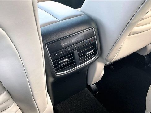 Used 2020 MAZDA CX-9 Signature image 10
