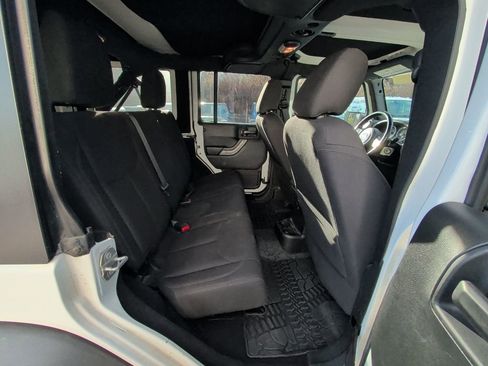 Certified 2018 Jeep Wrangler Unlimited Sport S image 15