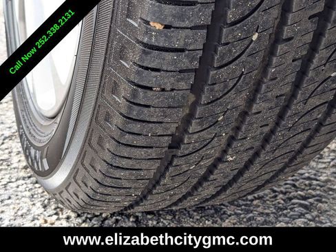 Used 2023 Jeep Compass Latitude w/ Sun and Sound Group image 13