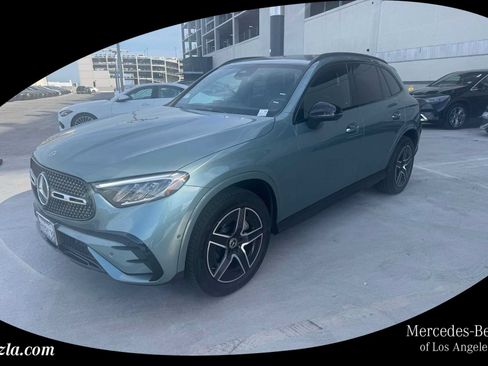 Certified 2026 Mercedes-Benz GLC 300 image 1