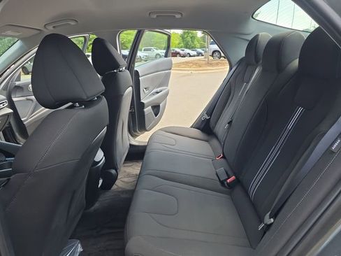 New 2025 Hyundai Elantra Blue image 15