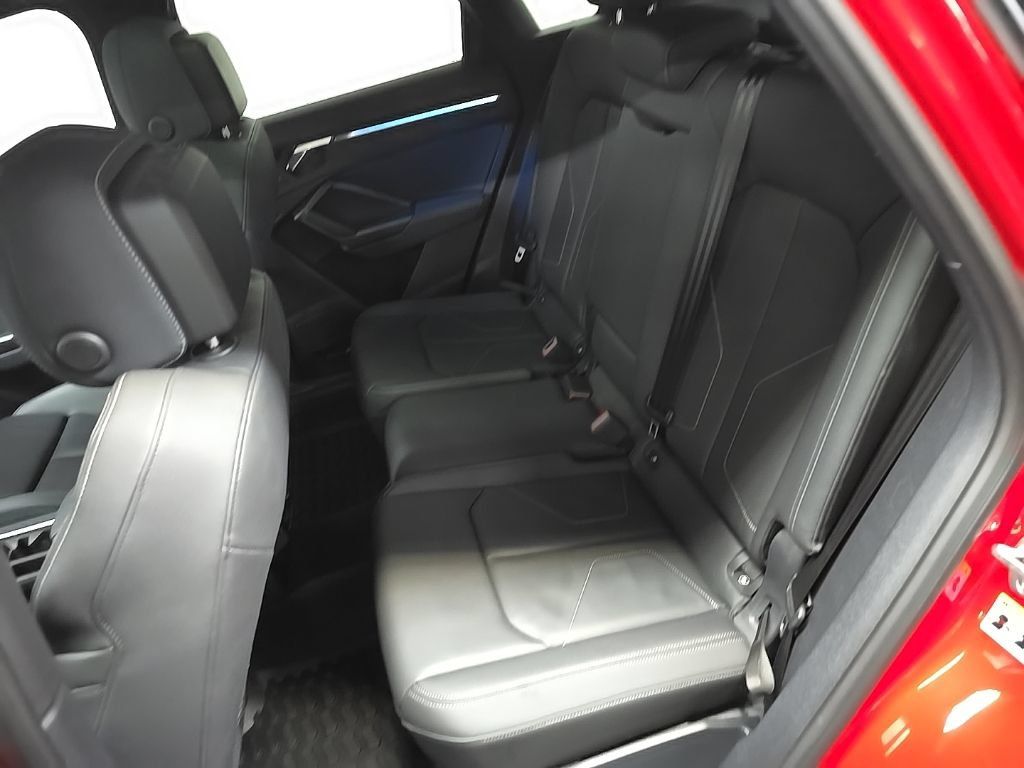 Used 2023 Audi Q3 2.0T Premium Plus AWD/4WD image 33