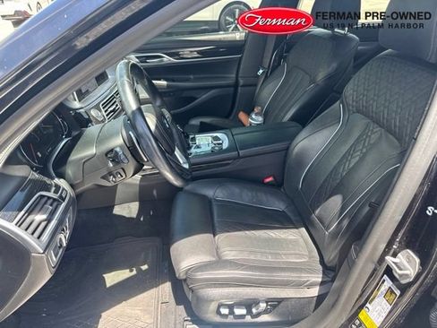 Used 2019 BMW 750i xDrive w/ Luxury Rear Seating Package AWD/4WD image 6