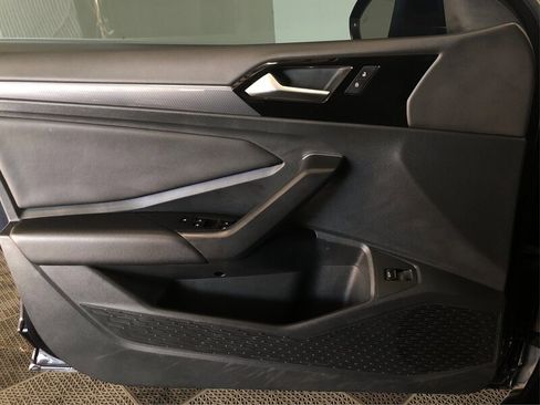 Used 2019 Volkswagen Jetta GLI image 16