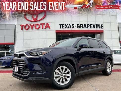 Used 2025 Toyota Grand Highlander FWD image 1