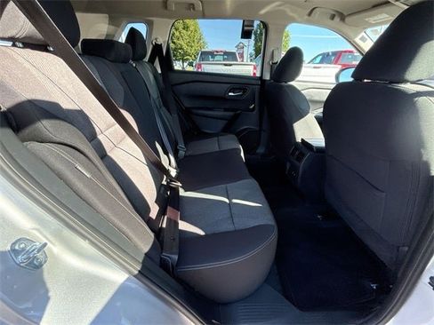 Used 2024 Nissan Rogue SV image 76