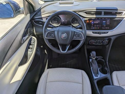 Used 2020 Buick Encore GX Essence w/ Advanced Technology Package FWD image 17