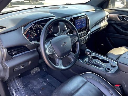 Used 2023 Chevrolet Traverse Premier w/ Redline Edition AWD/4WD image 19