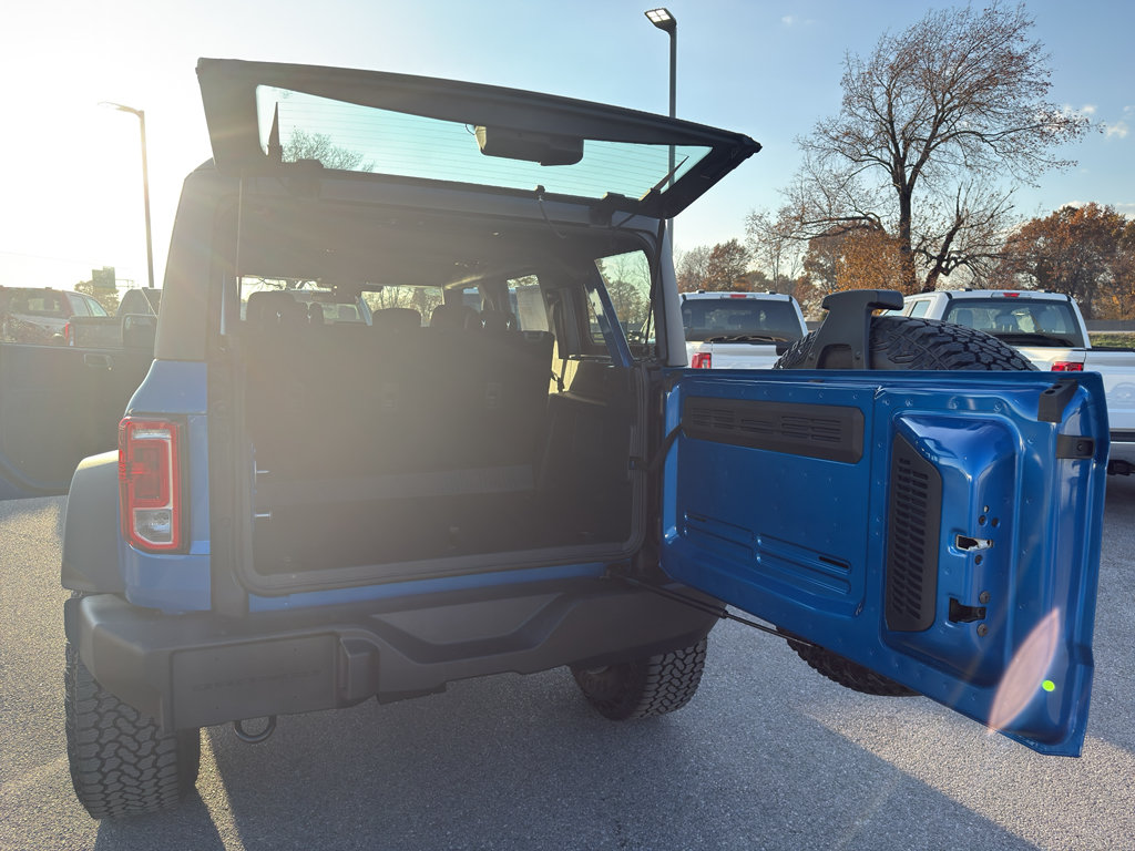 Used 2025 Ford Bronco 4-Door w/ Sasquatch Package AWD/4WD image 18