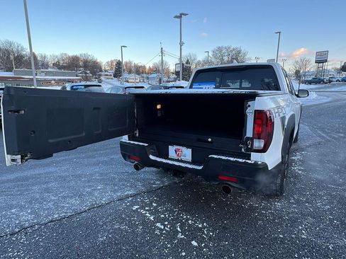 Used 2022 Honda Ridgeline RTL image 18