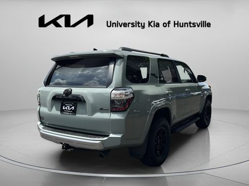 Used 2023 Toyota 4Runner TRD Off-Road Premium w/ Moonroof Package AWD/4WD image 8