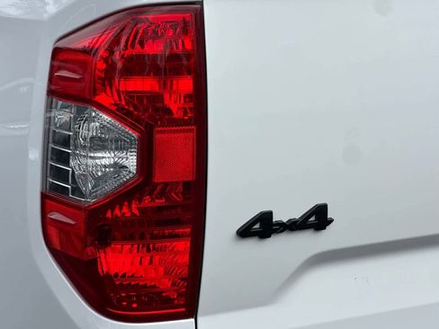 Used 2020 Toyota Tundra SR5 image 12