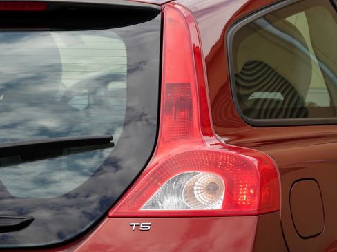 Used 2008 Volvo C30 image 16