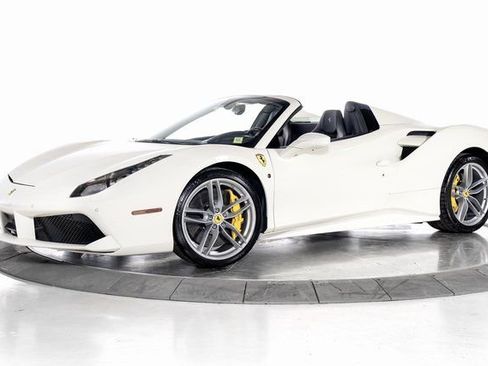 Certified 2018 Ferrari 488 Spider RWD image 1