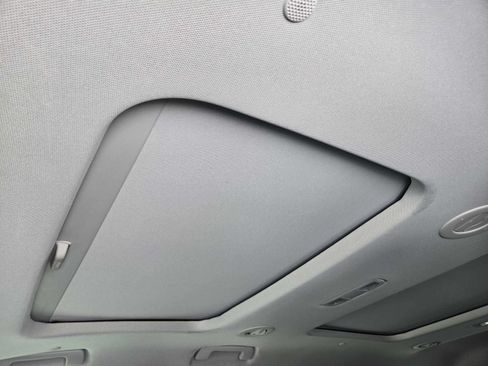 Used 2020 Chevrolet Traverse Premier w/ Redline Edition FWD image 23