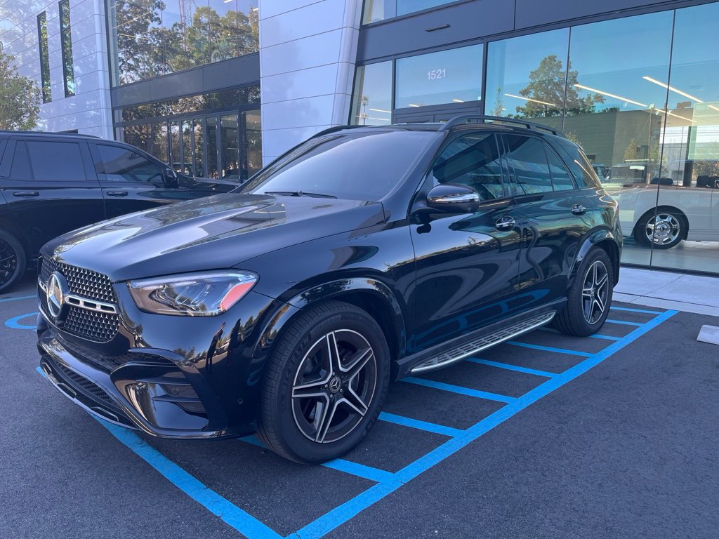 Certified 2024 Mercedes-Benz GLE 450 4MATIC image 2